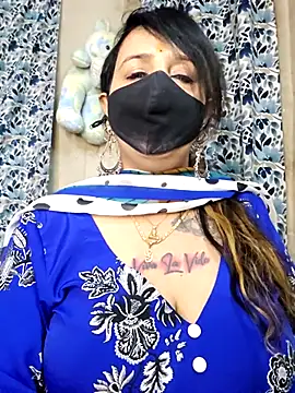 cute-tanvi's cam snapshot