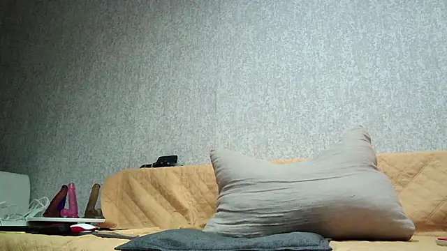 ValeriaLight live sex cam