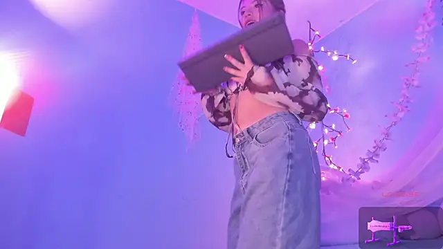 apleepleassure's cam snapshot