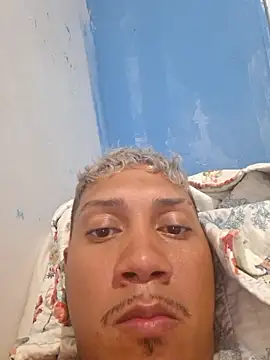 GRUESO-CURVO's cam snapshot