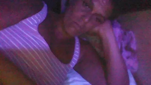 sarahkat86 live sex cam