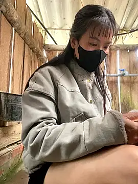 PhanHaa live sex cam