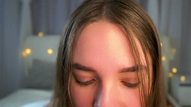 KarriBrownd's cam snapshot