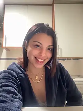 Noeliagglow live sex cam