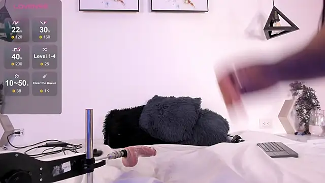 Briana_Goldd live sex cam