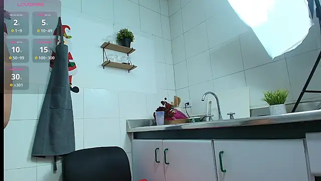 couple_lovelyds live sex cam