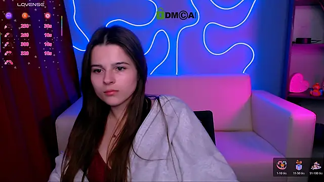 berry_alma's cam snapshot