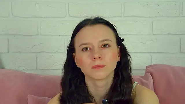 ArinaKubrick's cam snapshot