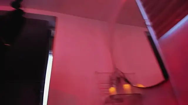 Sweet_lenna's cam snapshot