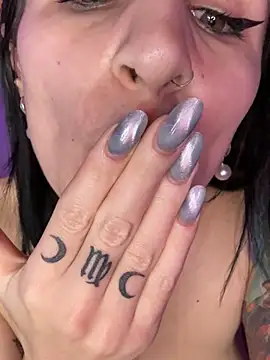 MissIvory95's cam snapshot