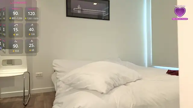 TinyMika live sex cam