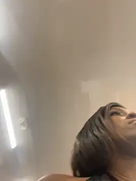 zyrastorm live sex cam