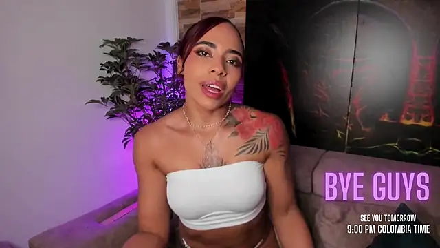 emilyfitness live sex cam