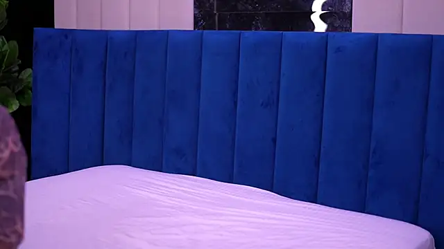 SashaFerrera live sex cam