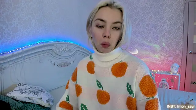 LillyMoure_ live sex cam