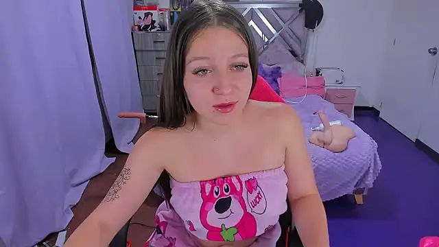 Luna_Analya's cam snapshot