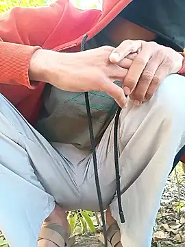 Forest_lover24 live sex cam