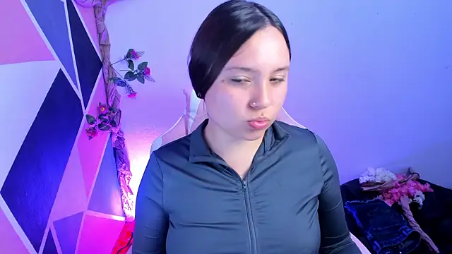 Carol_Pinter's cam snapshot