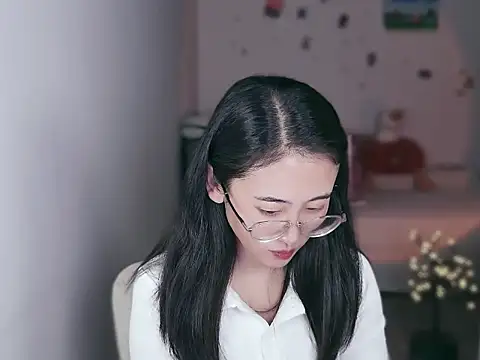 Queena_ live sex cam