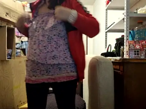 Samantha_Squirt@xh live sex cam