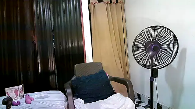 kimmiemm live sex cam