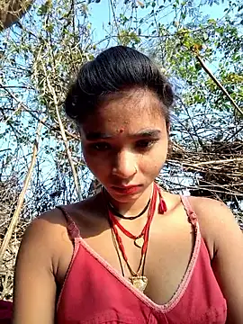 R_Roshni's cam snapshot