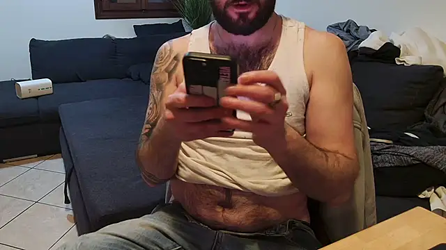 maialinofriuli's cam snapshot