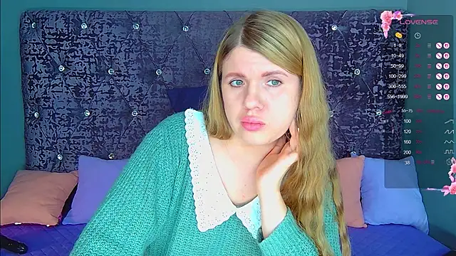 NoraBigAss live sex cam