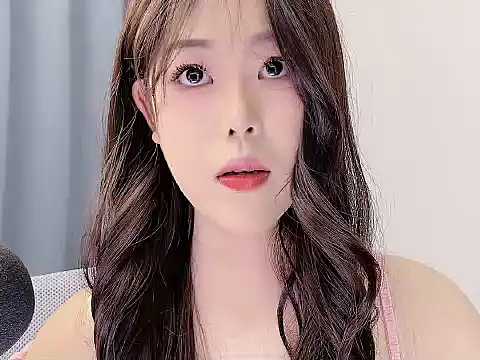 smalldaisy's cam snapshot