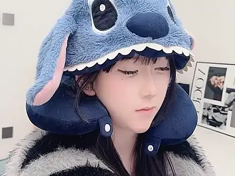 lnua-lnua's cam snapshot