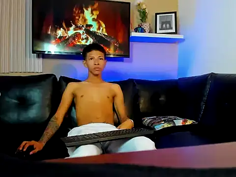 Tessachains_2_ live sex cam