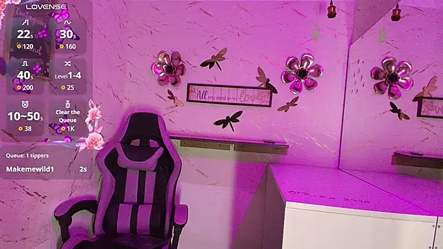 Natasha-Adams's cam snapshot