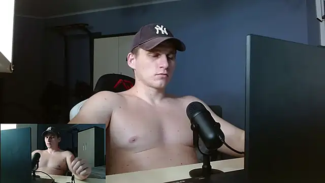 Poliglotjoe1's cam snapshot