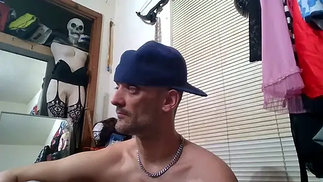 slinginbigD's cam snapshot