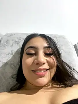 LatinaFireX's cam snapshot