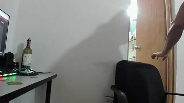 caiiobahia live sex cam