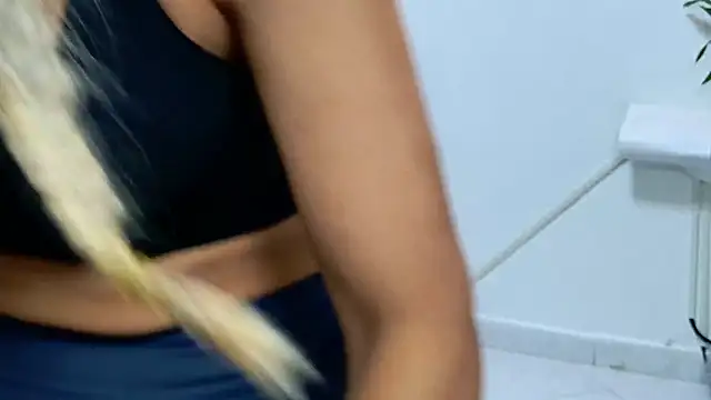 blonde_cat15 live sex cam