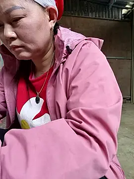 yoowwmr live sex cam