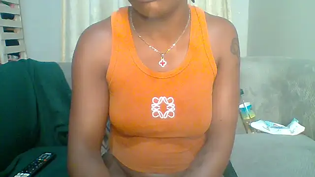 Petite_254's cam snapshot