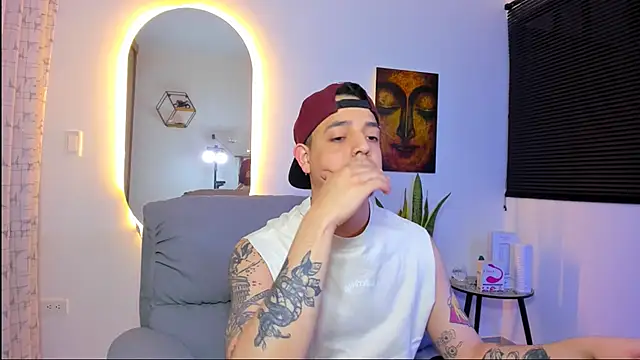 alejandro_calderon1's cam snapshot