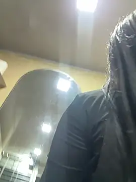 Saray_charmante's cam snapshot