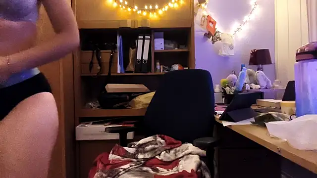 Mona_Slearys live sex cam