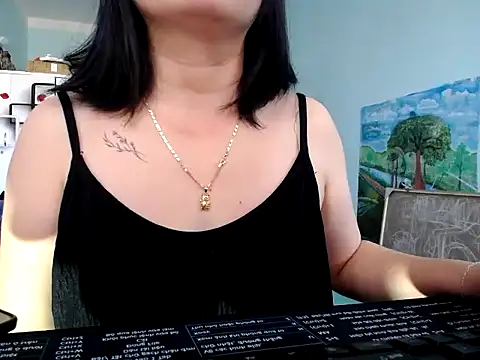 linhlinh_xx87 live sex cam