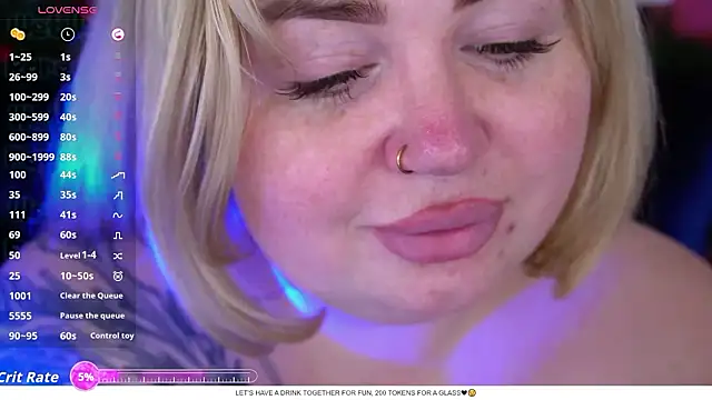 ZaraReignn live sex cam