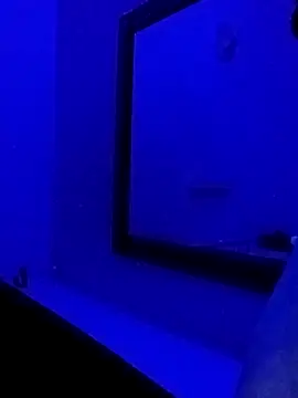 sarahkat86's cam snapshot