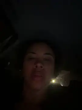 Brunettexio live sex cam