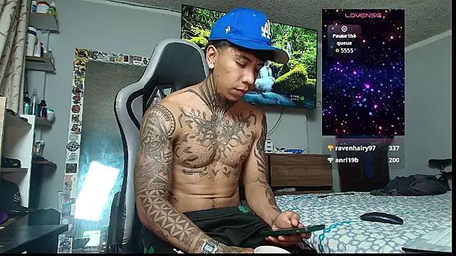 Nickhot0609 live sex cam