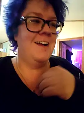 violentviolet68 live sex cam