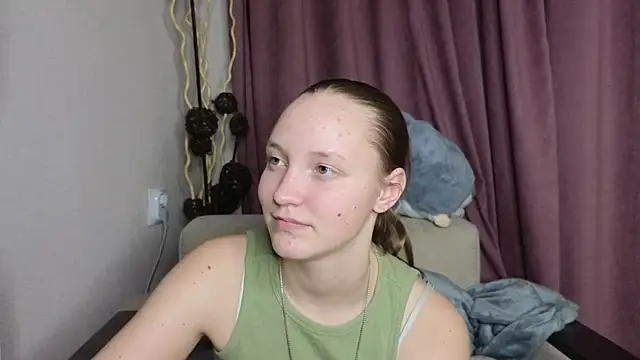 BibiStapler's cam snapshot