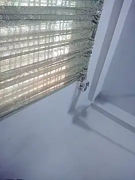 momo_loves's cam snapshot